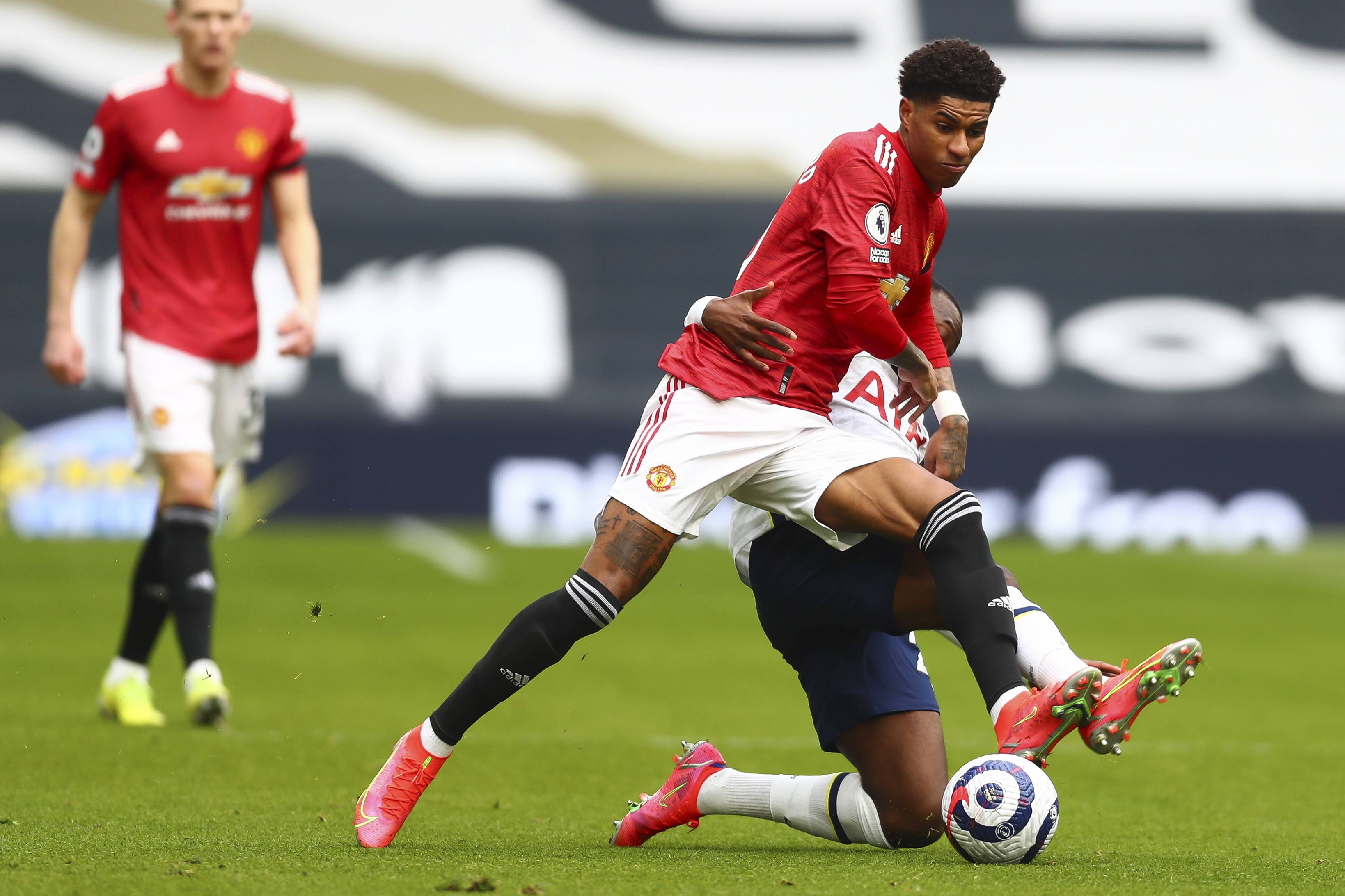 他的进步空 他的进步空